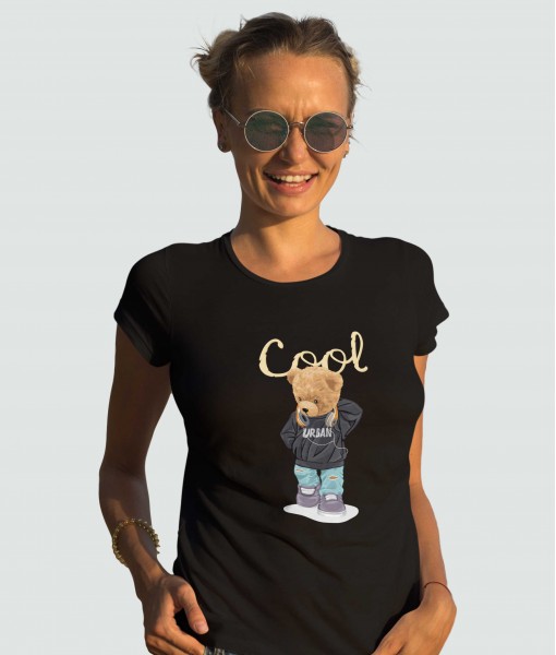 Дамска тениска с щампа Мечета Bear with headphones